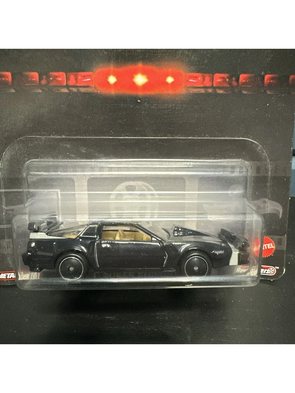 Hot Wheels Premium Knight Rider 1:64 K.I.T.T. Super Pursuit Mode